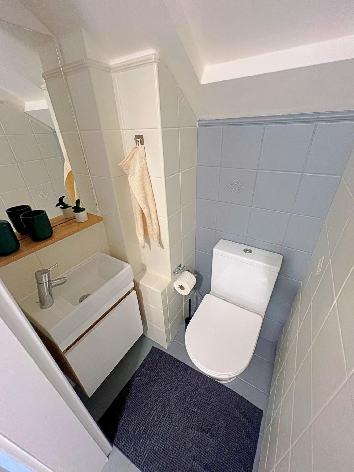 Mezonetovy Apartman V Centru Prague Luaran gambar